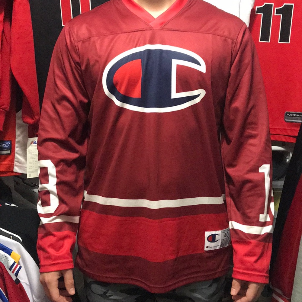Champion Hockey Jersey. Size M